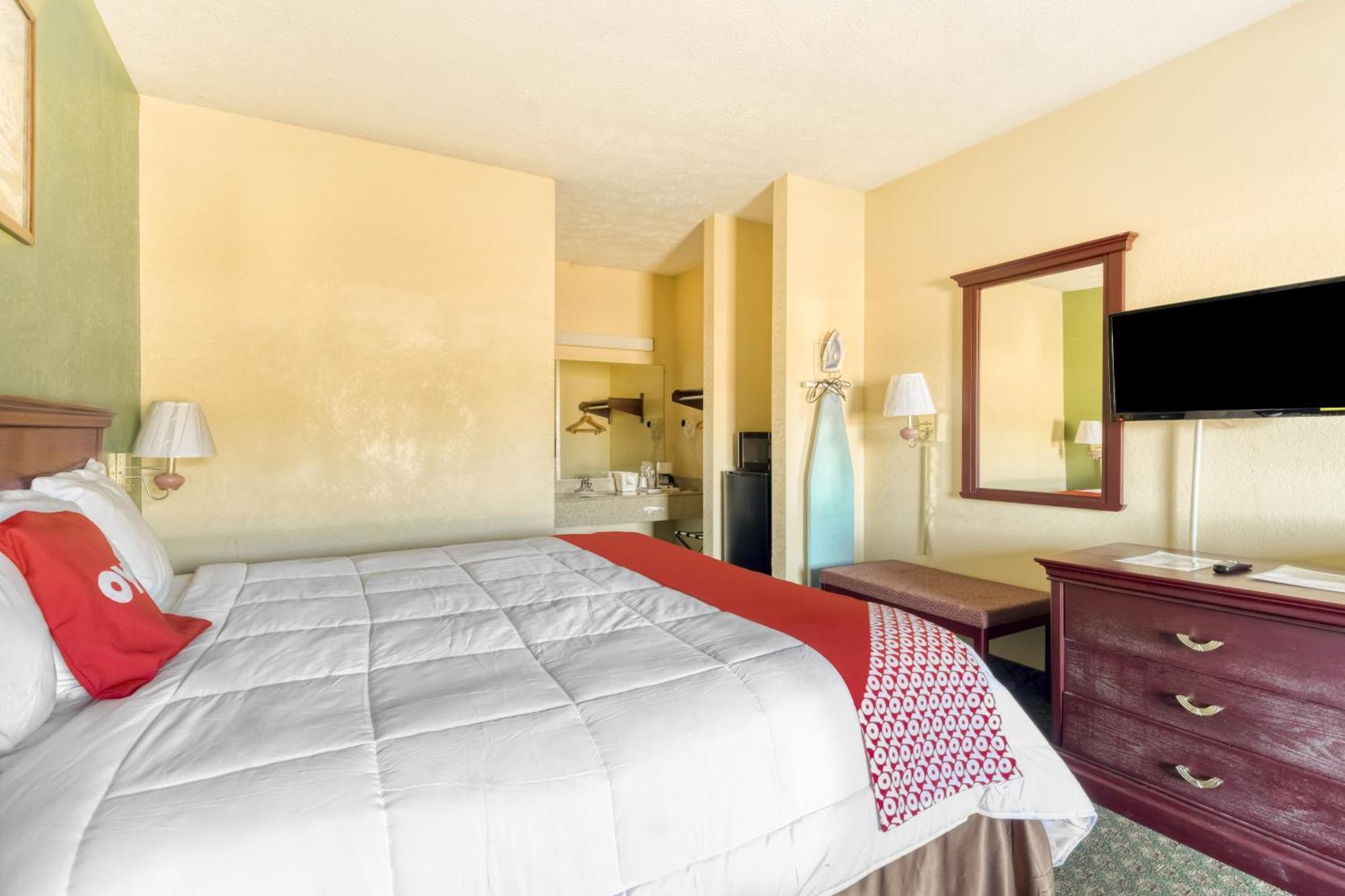 Oyo Hotel Grenada West المظهر الخارجي الصورة