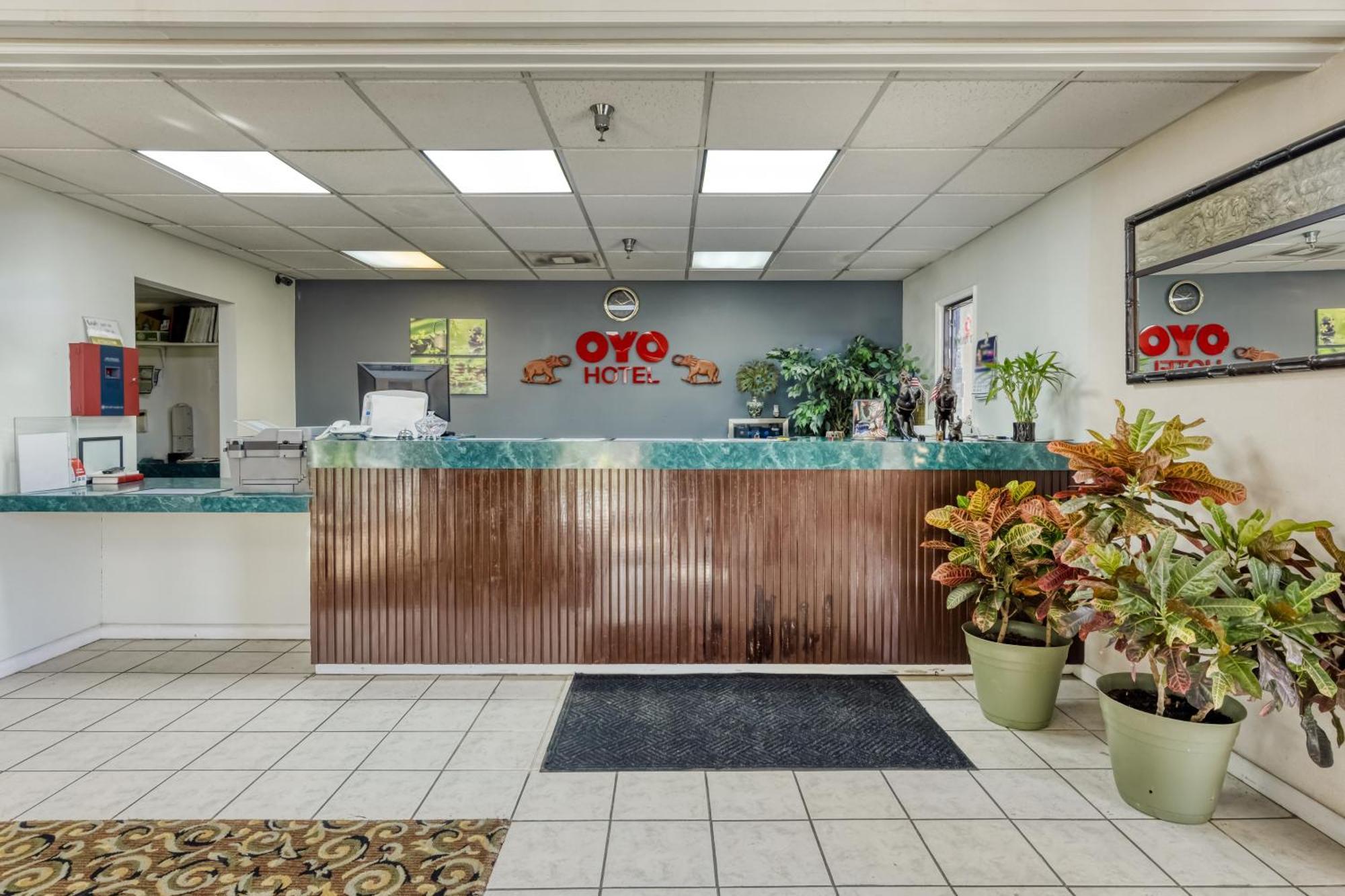 Oyo Hotel Grenada West المظهر الخارجي الصورة